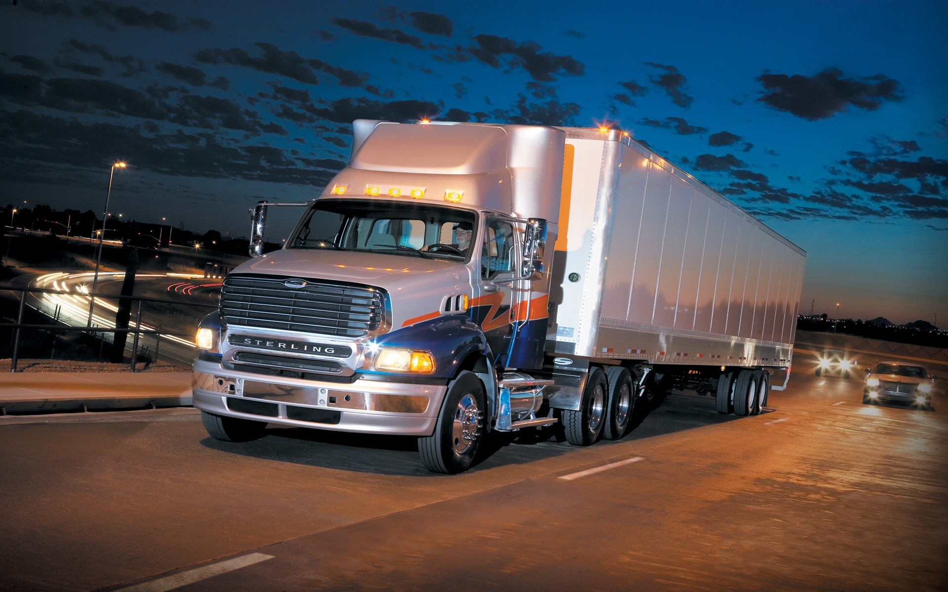 Vận tải bằng xe tải - Vận Tải Unifreight - Công Ty Cổ Phần Unifreight Global